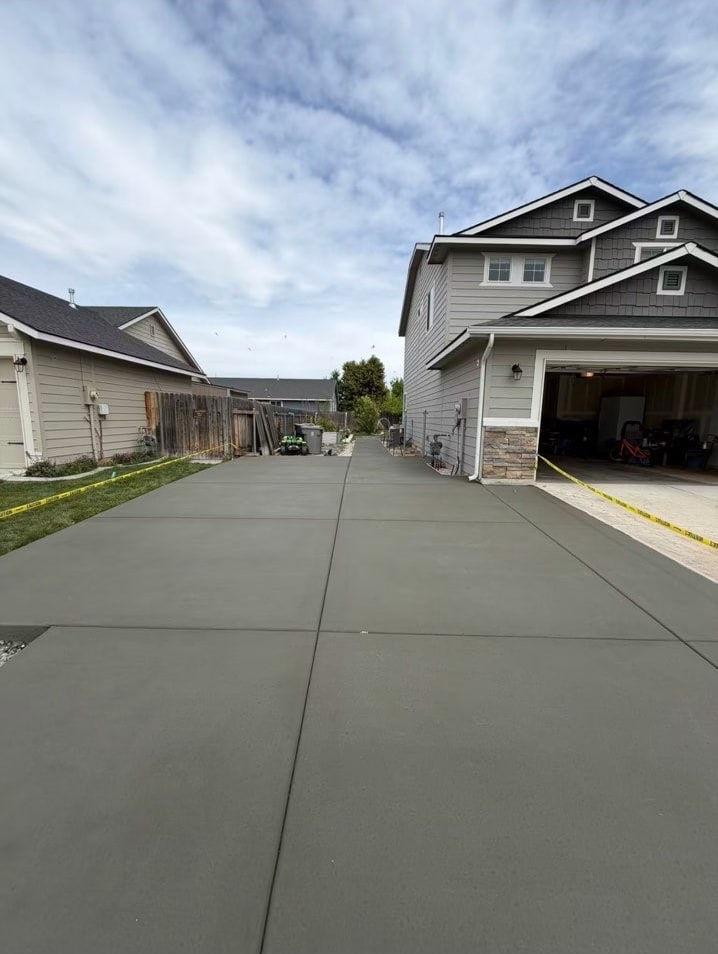 Concrete Driveway — Meridian